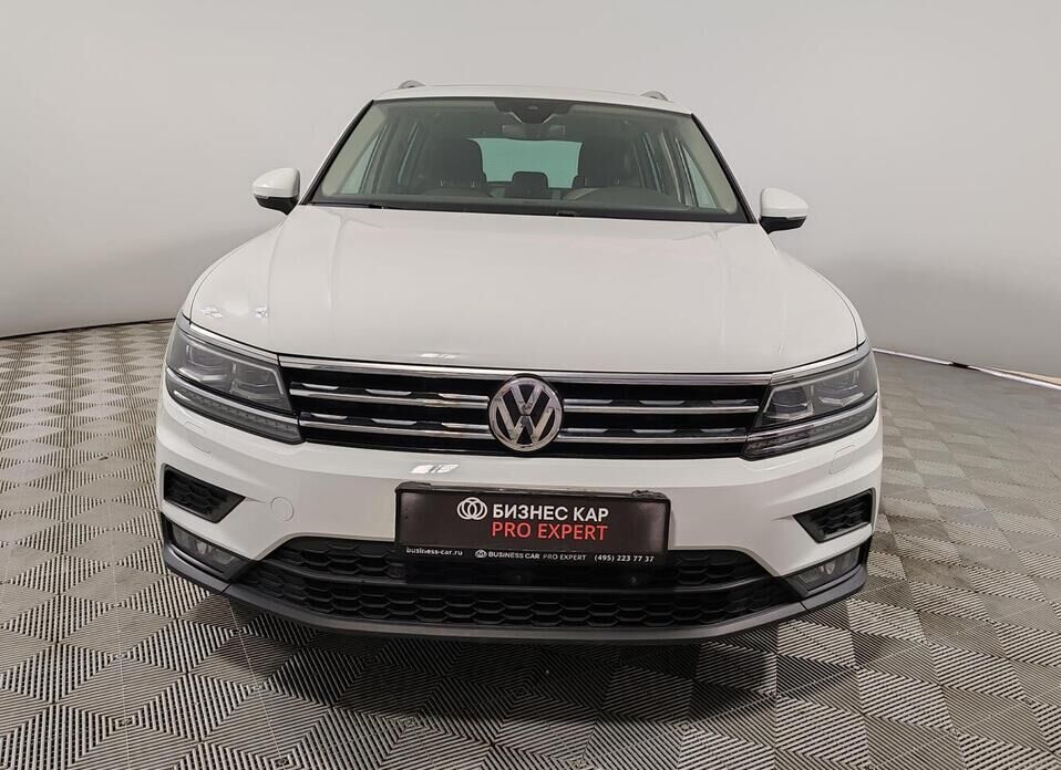Volkswagen Tiguan, II 2.0 AMT (180 л.с.) 4WD