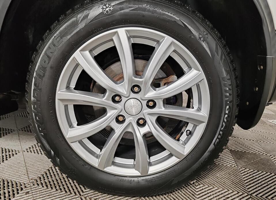 Nissan Qashqai, II 2.0 CVT (144 л.с.) 4WD