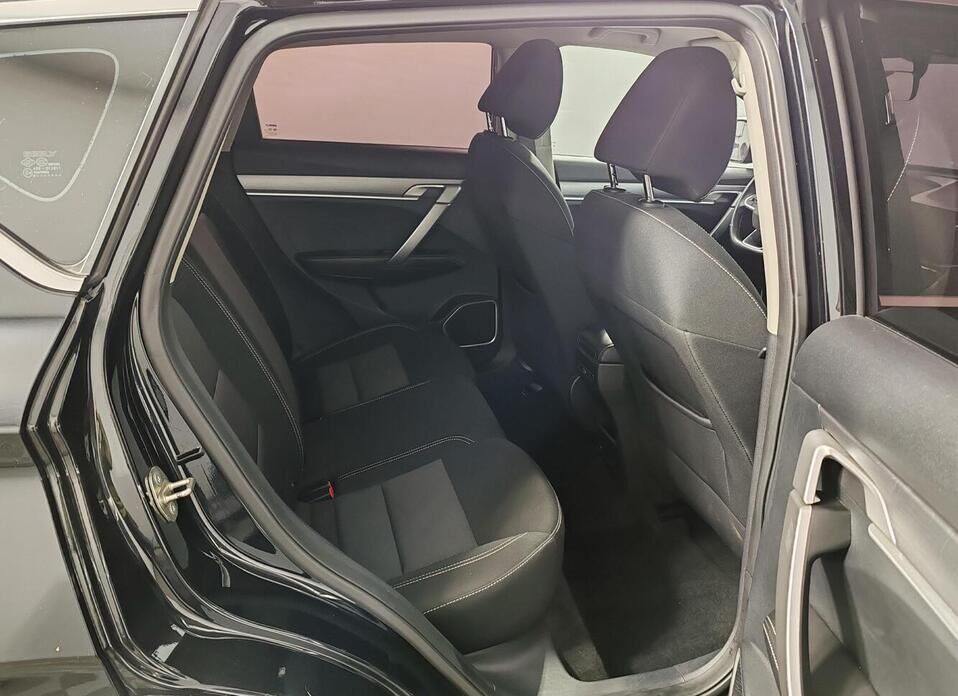 Geely Coolray, I 1.5 AMT (150 л.с.)