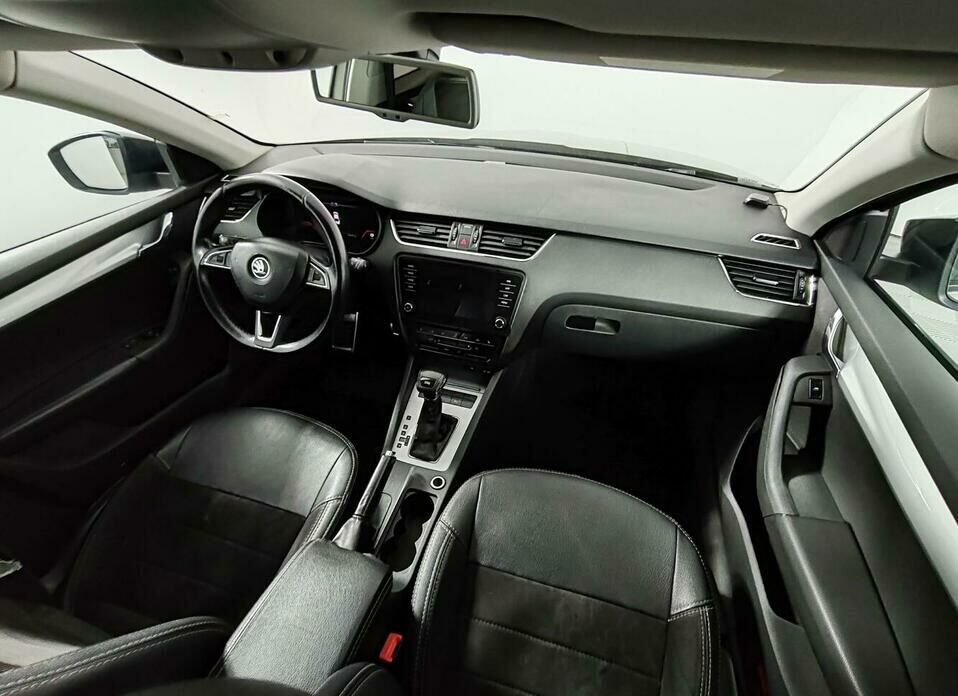 Skoda Octavia 1.8 AMT (180 л.с.)