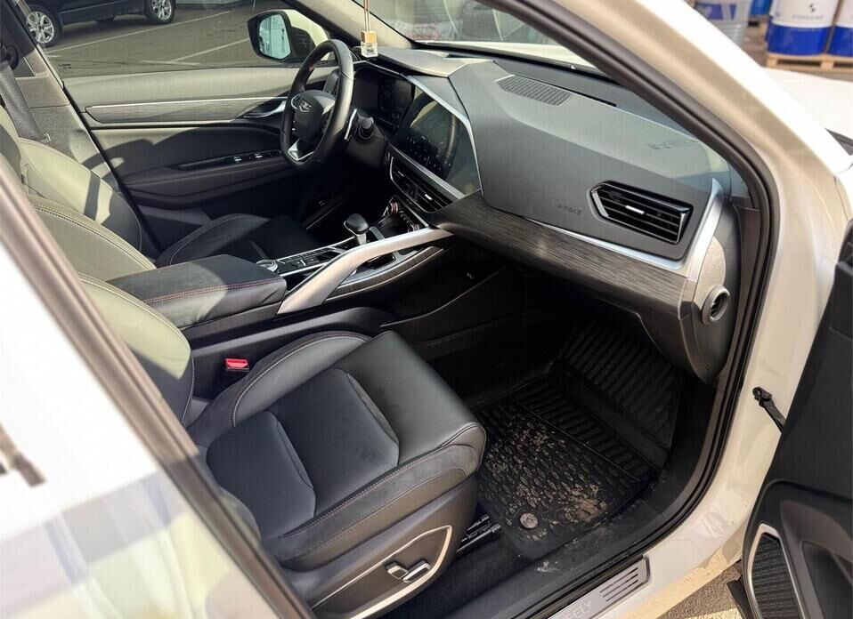 Geely Tugella, I Рестайлинг 2.0 AT (238 л.с.) 4WD
