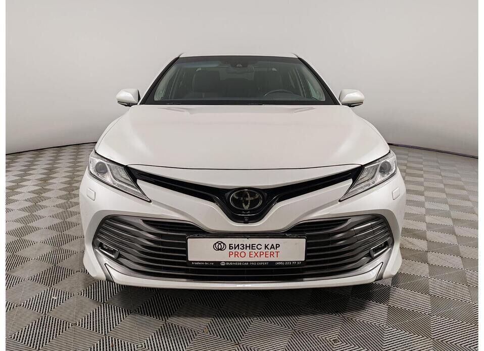 Toyota Camry 3.5 AT (249 л.с.)