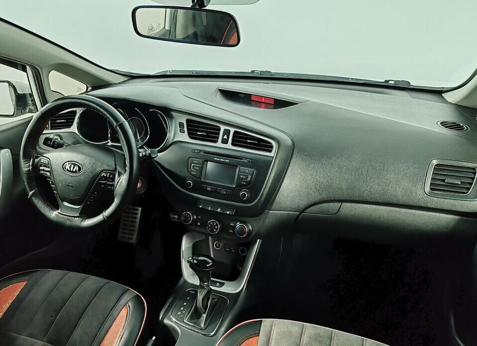 Kia Ceed, II 1.6 AT (129 л.с.)