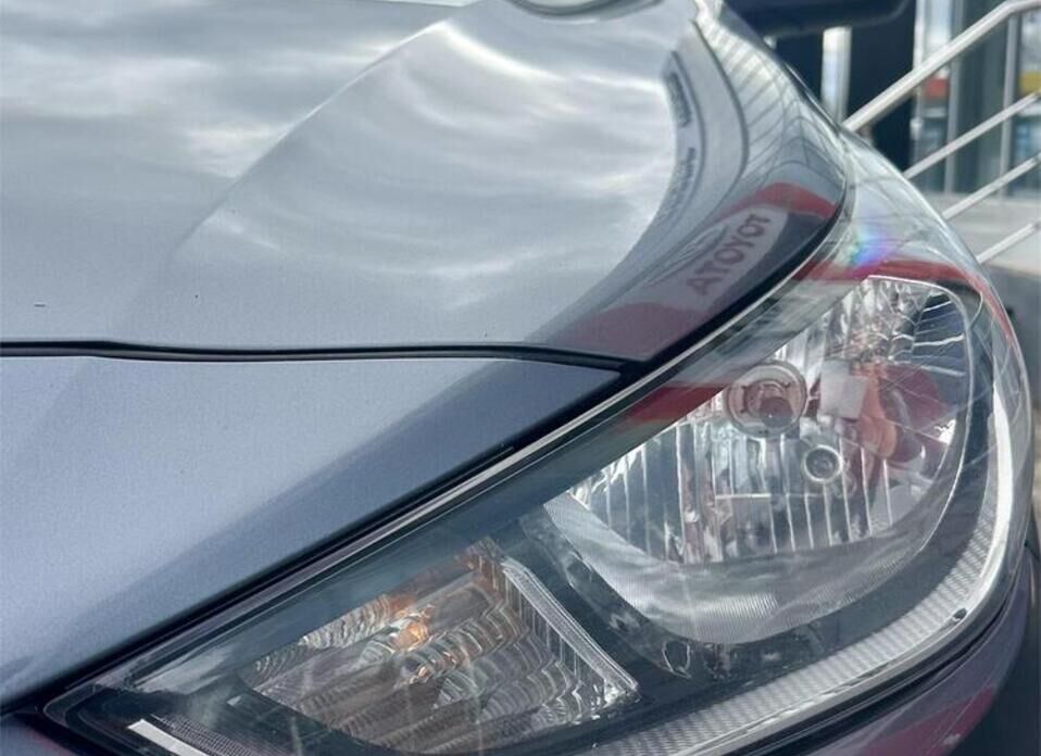 Hyundai Solaris, II 1.6 AT (123 л.с.)