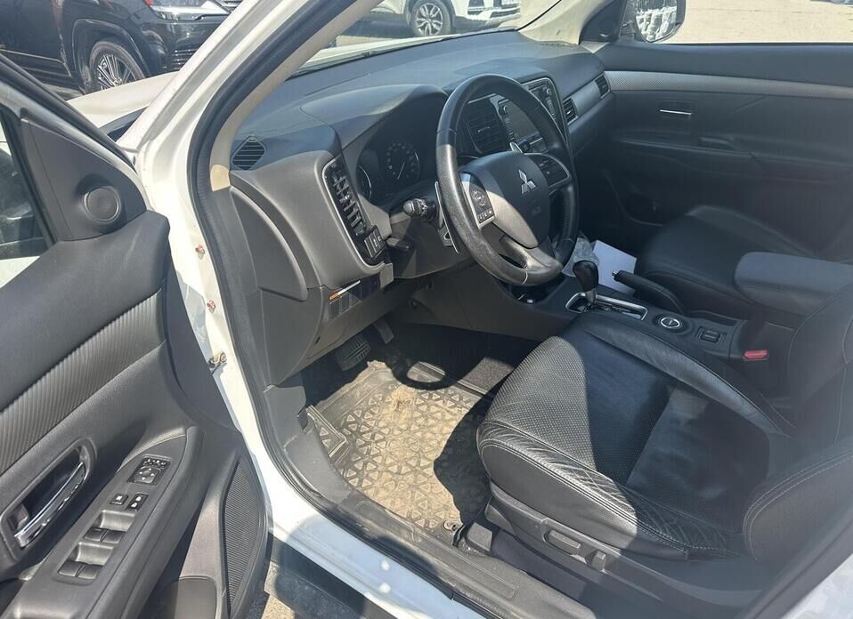 Mitsubishi Outlander, III 2.4 CVT (167 л.с.) 4WD