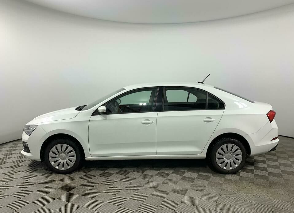 Skoda Rapid 1.6 MT (90 л.с.)