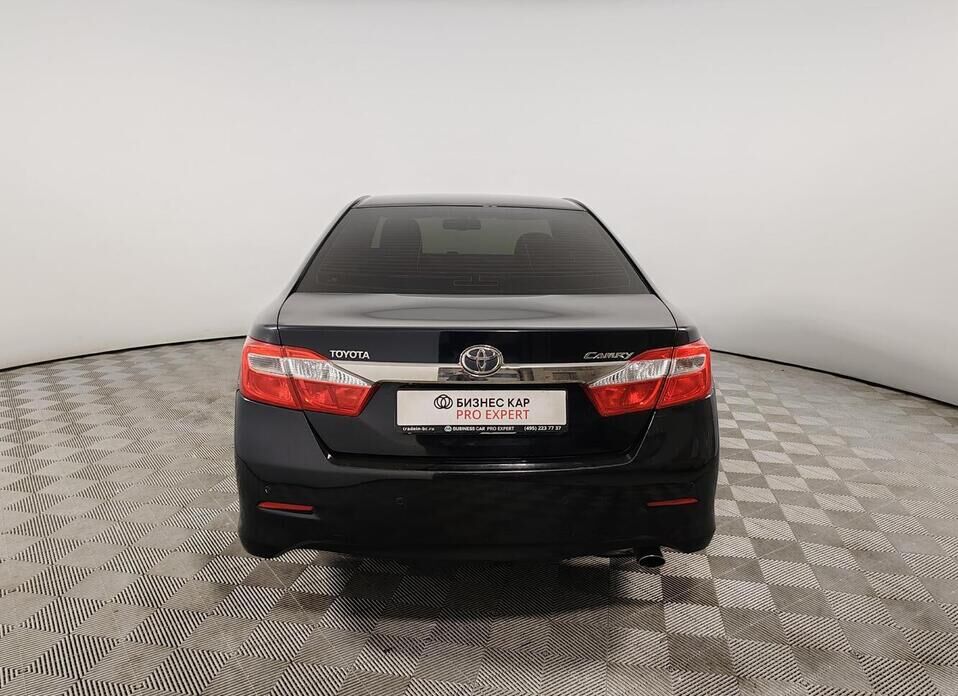 Toyota Camry, VII (XV50) 2.5 AT (181 л.с.)