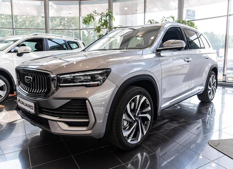 Geely Monjaro 2.0 AT (238 л.с.) 4WD