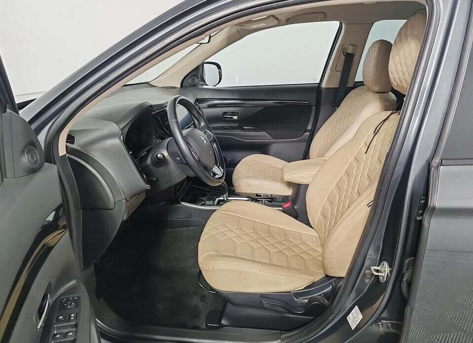 Mitsubishi Outlander, III Рестайлинг 3 2.0 CVT (146 л.с.) 4WD