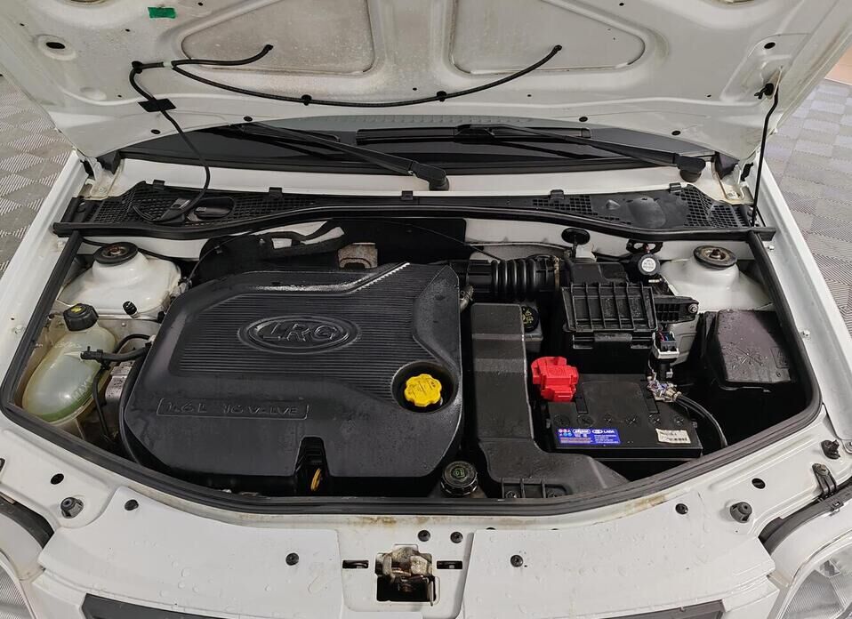 LADA (ВАЗ) Largus 1.6 MT (106 л.с.)