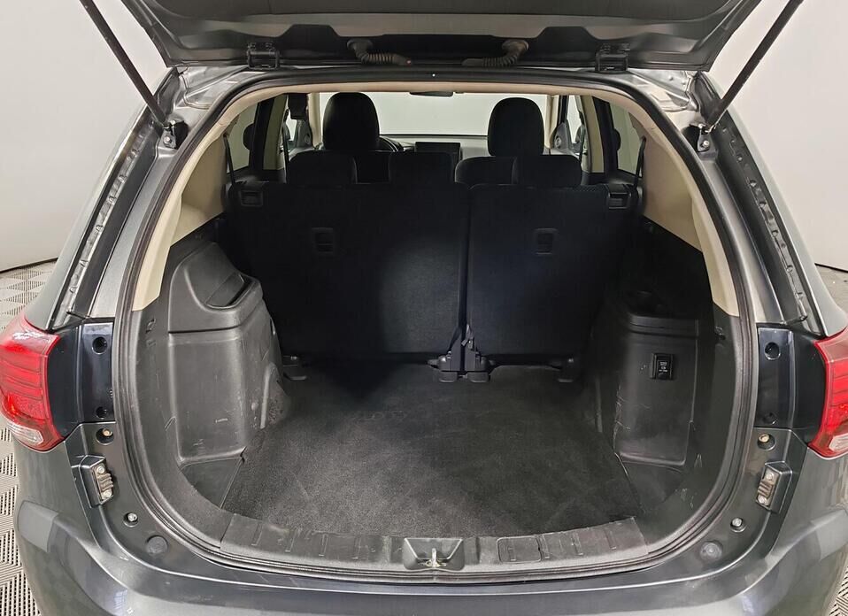 Mitsubishi Outlander, III Рестайлинг 3 2.0 CVT (146 л.с.)