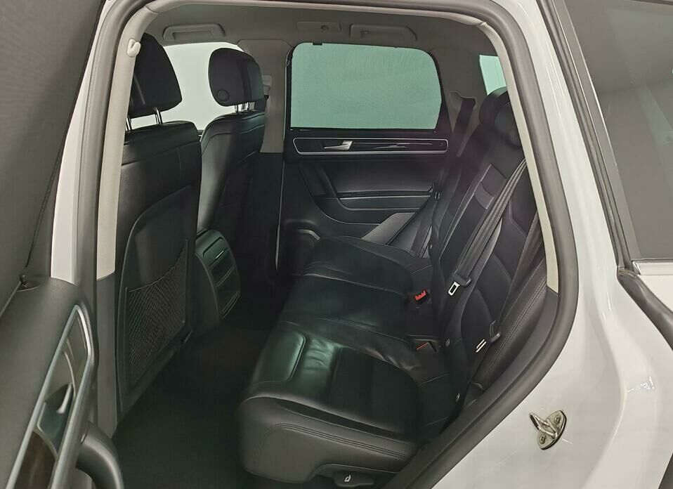 Volkswagen Touareg 3.6 AT (249 л.с.) 4WD
