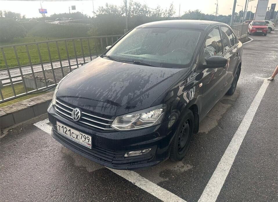 Volkswagen Polo 1.6 AT (110 л.с.)