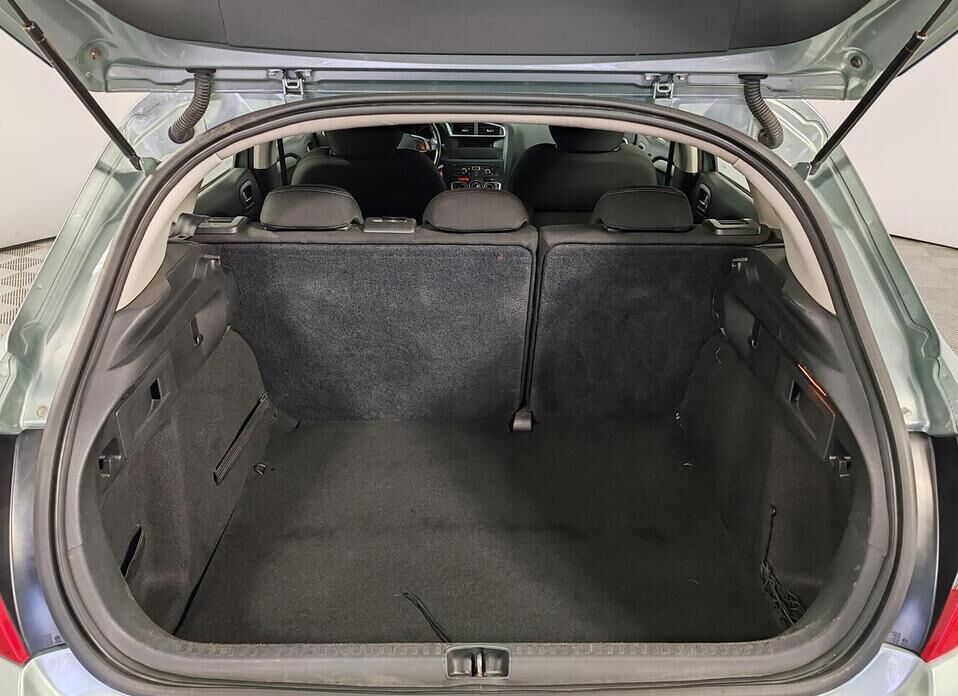 Citroen C4, II 1.6 MT (120 л.с.)