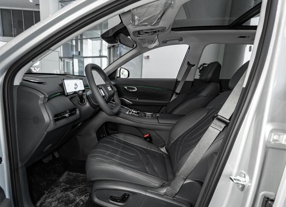 Geely EX5 EM-i 1.5hyb AT (167 л.с.)