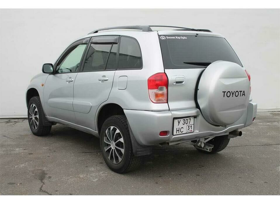 Toyota RAV4 2.0 AT (150 л.с.) 4WD