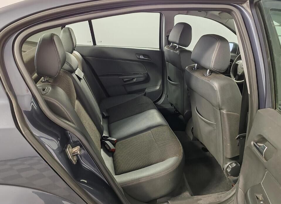 Opel Astra 1.8 MT (140 л.с.)