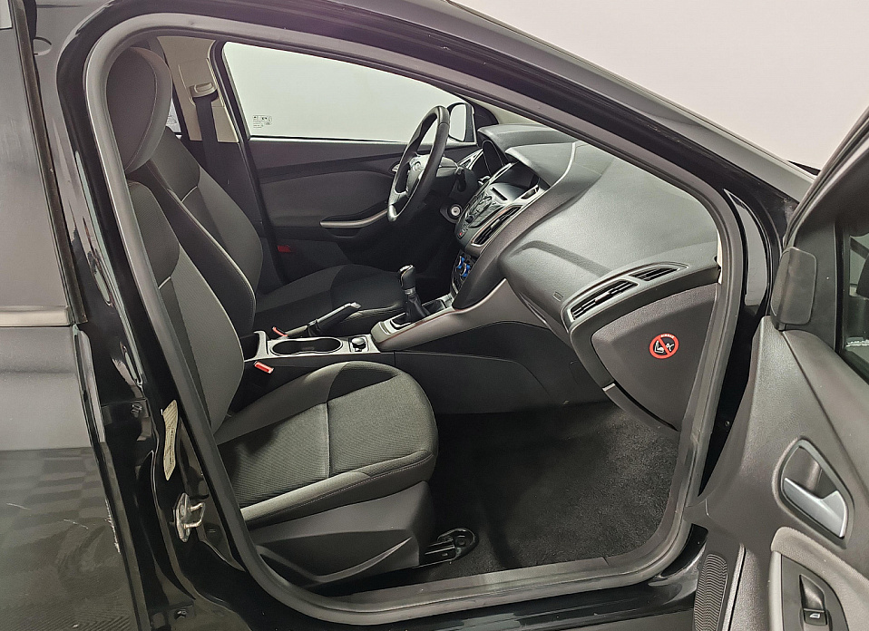 Ford Focus, III 1.6 MT (105 л.с.)