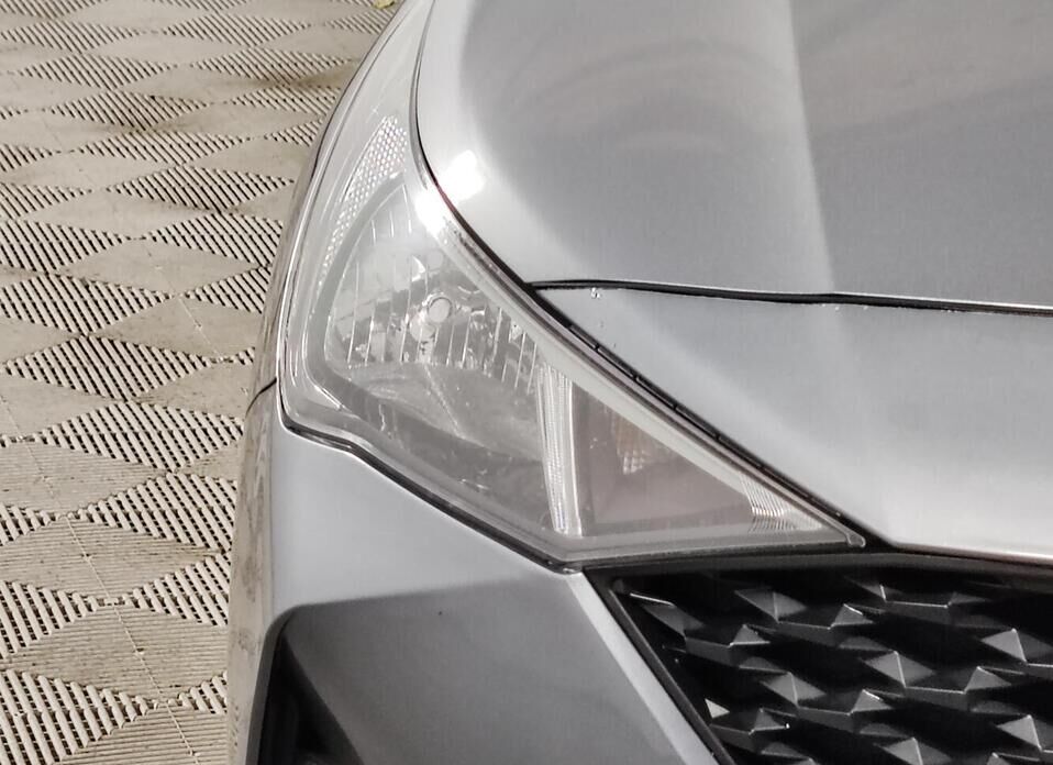 Hyundai Solaris, II Рестайлинг 1.6 AT (123 л.с.)