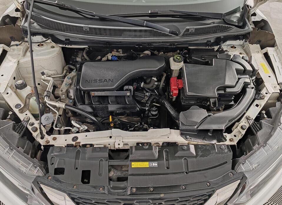 Nissan Qashqai, II Рестайлинг 2.0 CVT (144 л.с.)