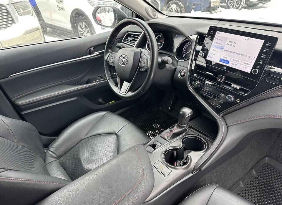 Toyota Camry, VIII (XV70) Рестайлинг 2.5 AT (200 л.с.)