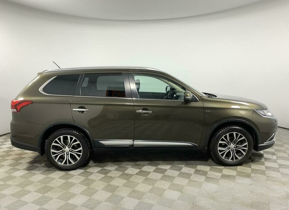 Mitsubishi Outlander 3.0 AT (230 л.с.) 4WD