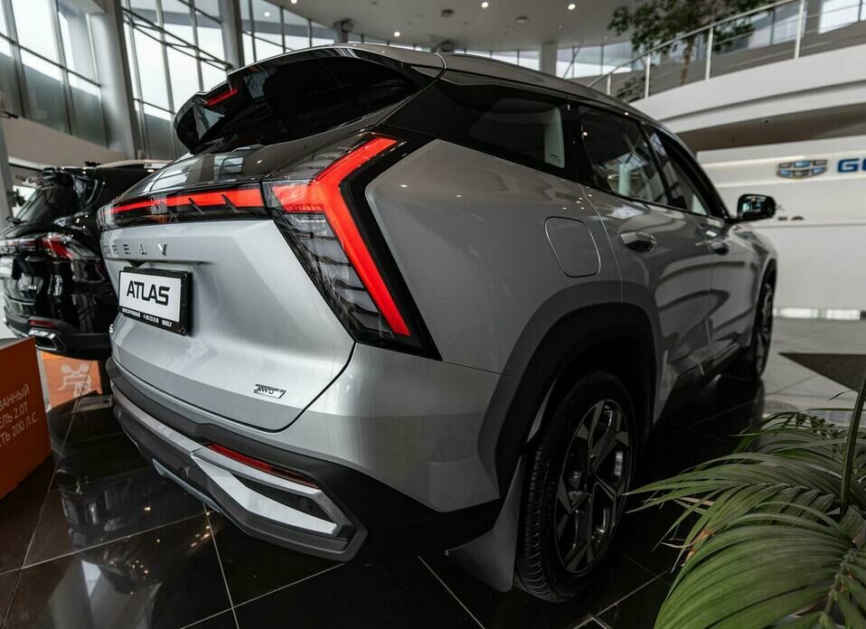Geely Atlas 2.0 AT (200 л.с.) 4WD