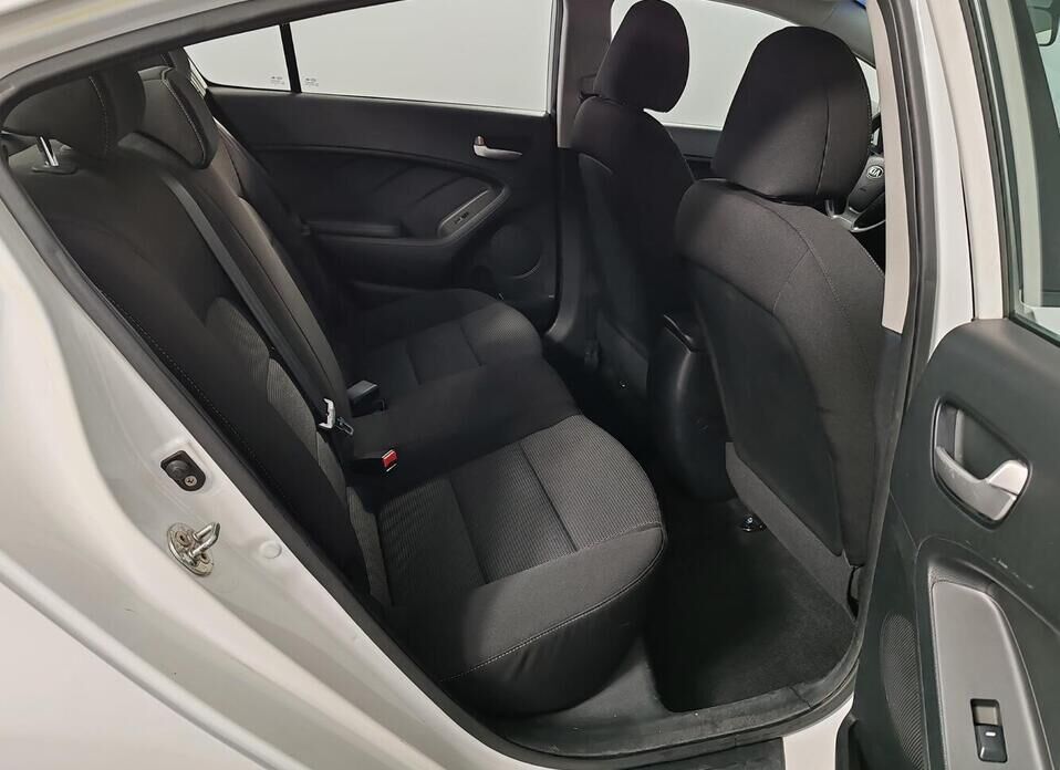 Kia Cerato, III Рестайлинг (Classic) 1.6 AT (130 л.с.)
