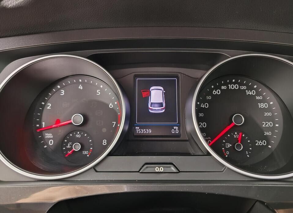 Volkswagen Tiguan 2.0 AMT (180 л.с.) 4WD