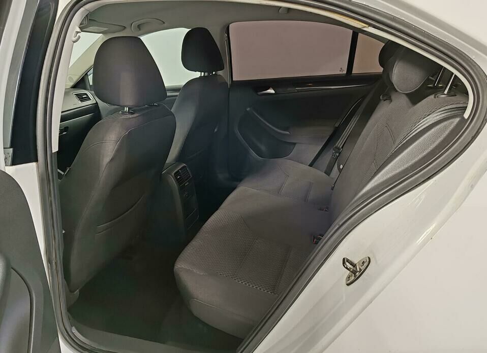Volkswagen Jetta 1.4 AMT (150 л.с.)