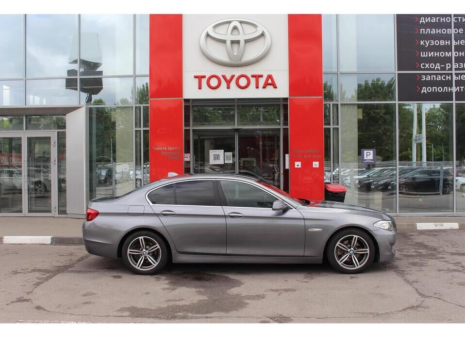 BMW 5 серии, VI (F10/F11/F07) 528i xDrive 2.0 AT (245 л.с.) 4WD