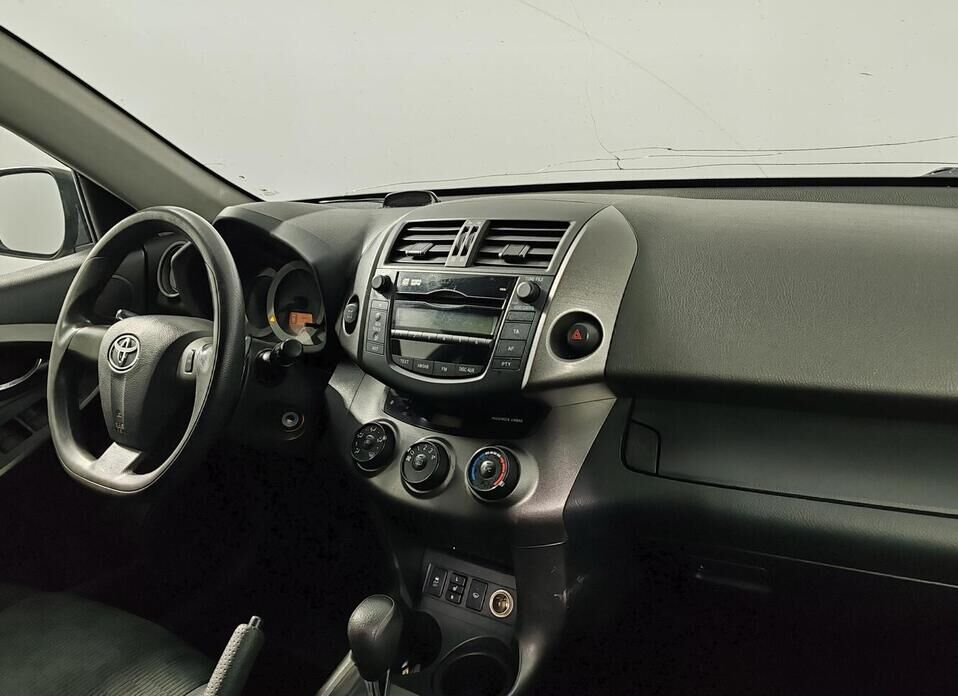 Toyota RAV4, III (XA30) Рестайлинг 2.0 CVT (148 л.с.) 4WD