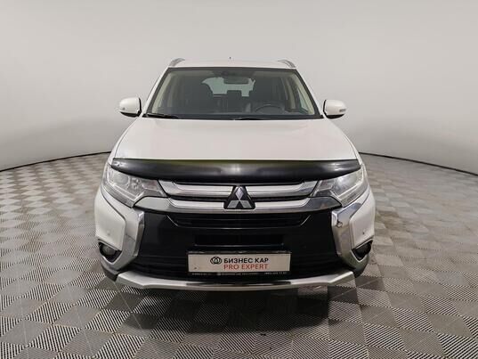 Mitsubishi Outlander, 2015&nbsp;г., 174&nbsp;935&nbsp;км