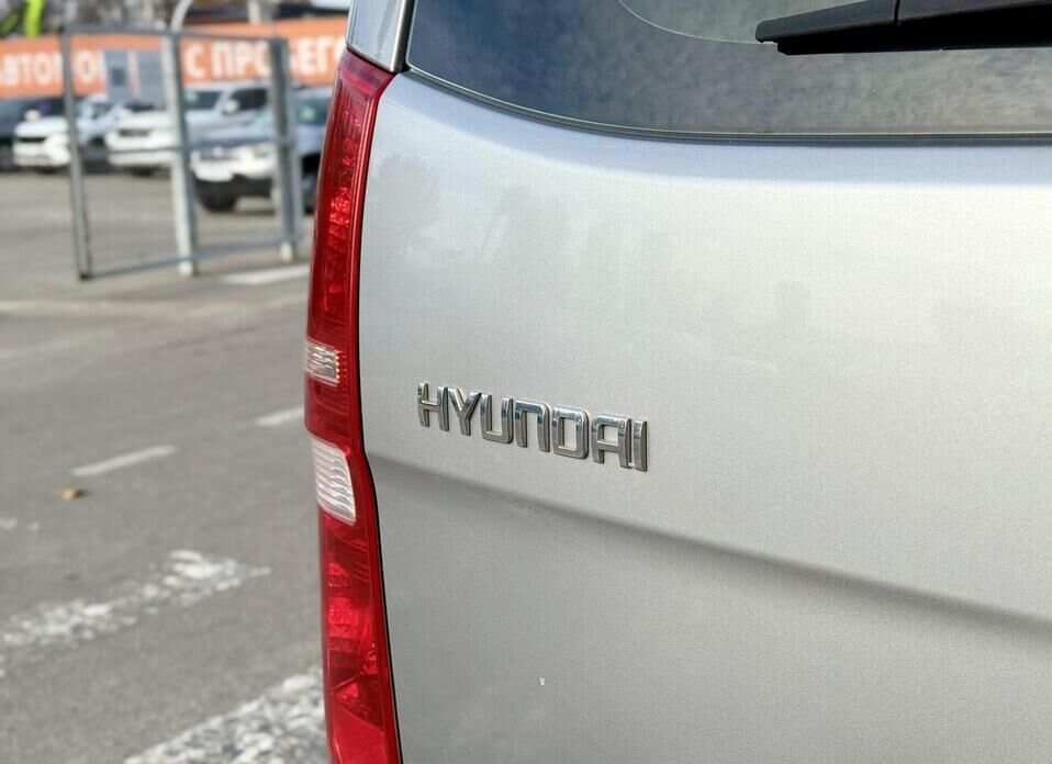 Hyundai H-1, II 2.4 AT (173 л.с.)