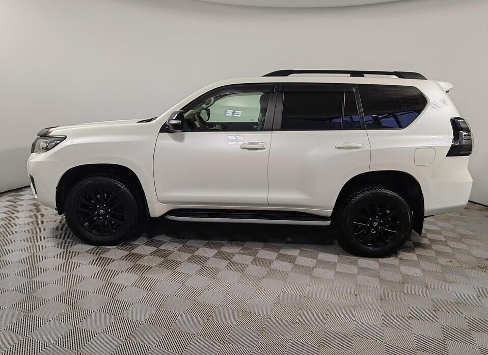 Toyota Land Cruiser Prado, 150 Series Рестайлинг 3 2.8d AT (200 л.с.) 4WD