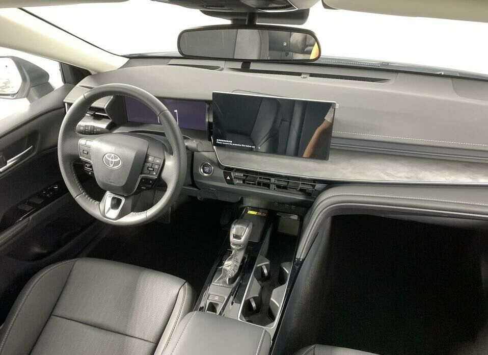 Toyota Camry 2.0 CVT (173 л.с.)