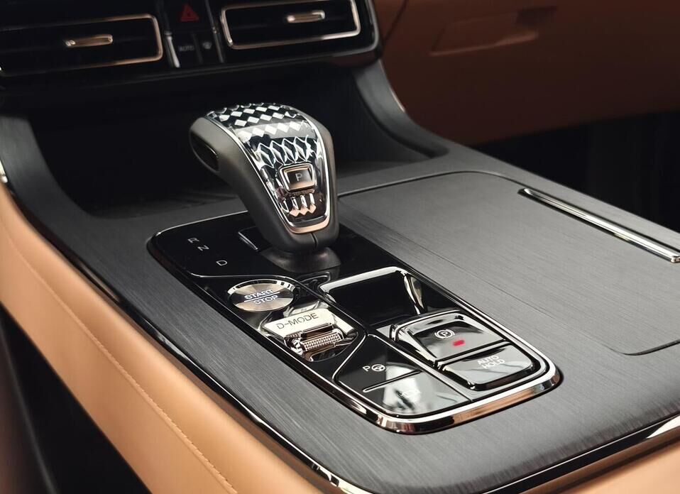 GAC GS8 Dragon 2.0 AT (231 л.с.) 4WD