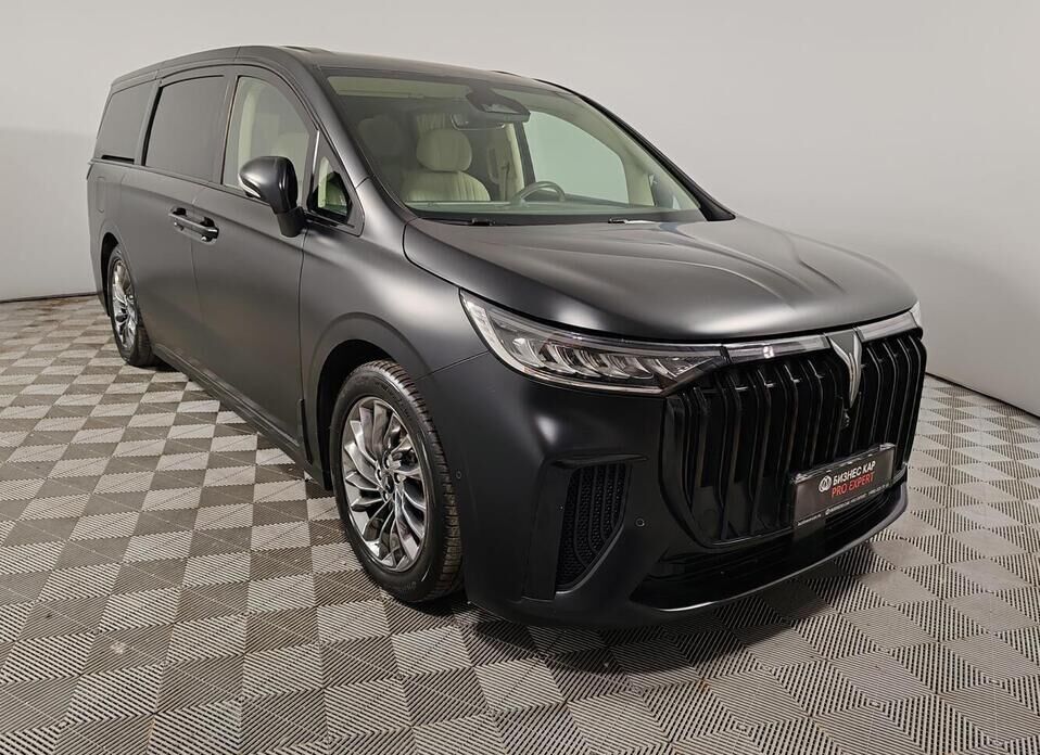 Voyah Dream, I 1.5hyb AT (394 л.с.) 4WD