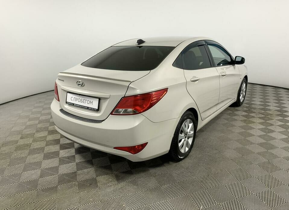 Hyundai Solaris 1.6 AT (123 л.с.)