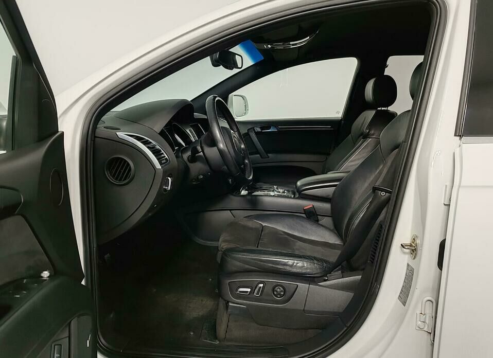Audi Q7 3.0d AT (239 л.с.) 4WD