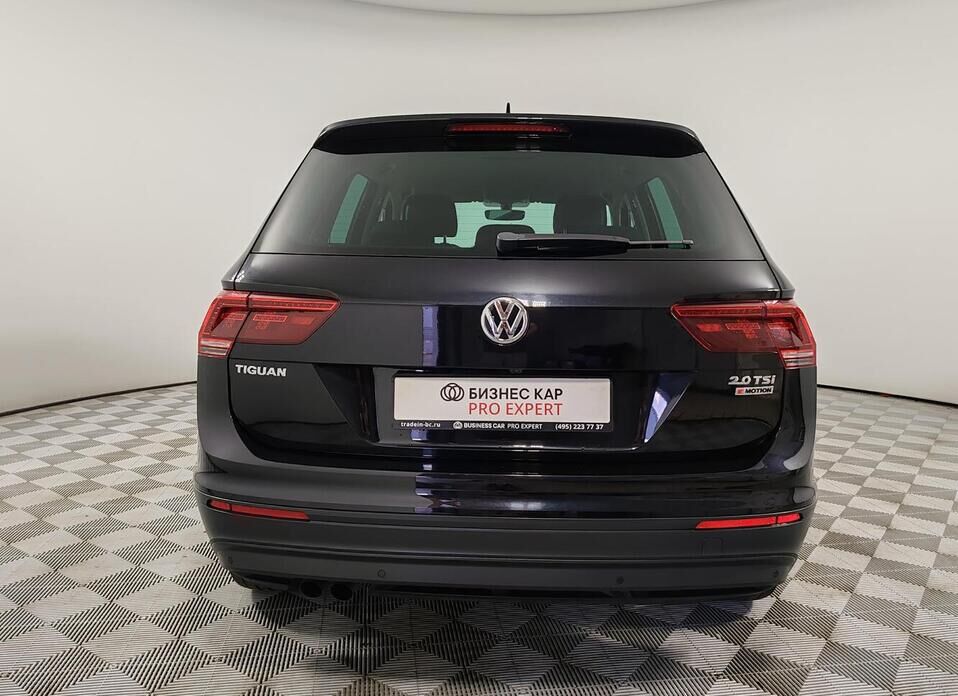 Volkswagen Tiguan 2.0 AMT (180 л.с.) 4WD