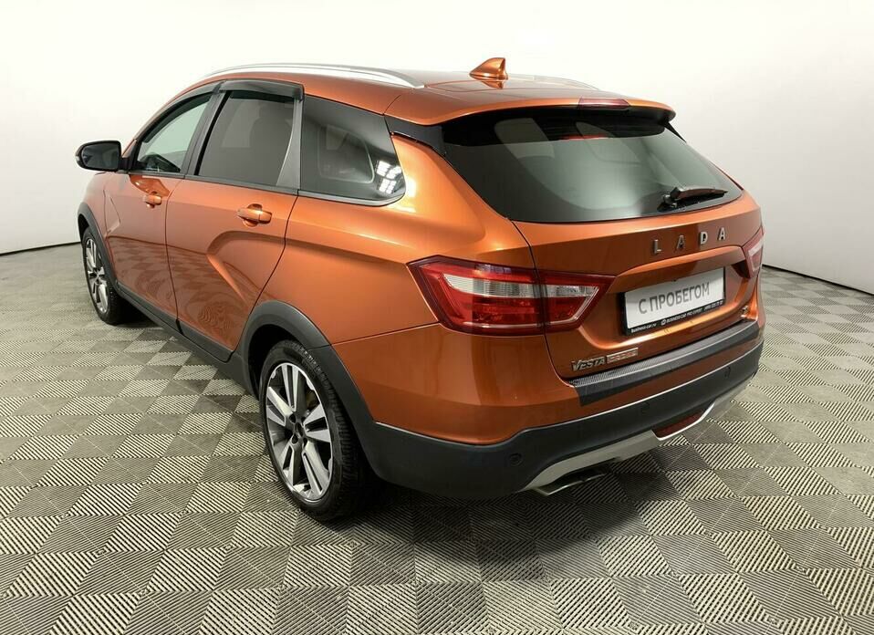 LADA (ВАЗ) Vesta SW Cross 1.8 MT (122 л.с.)