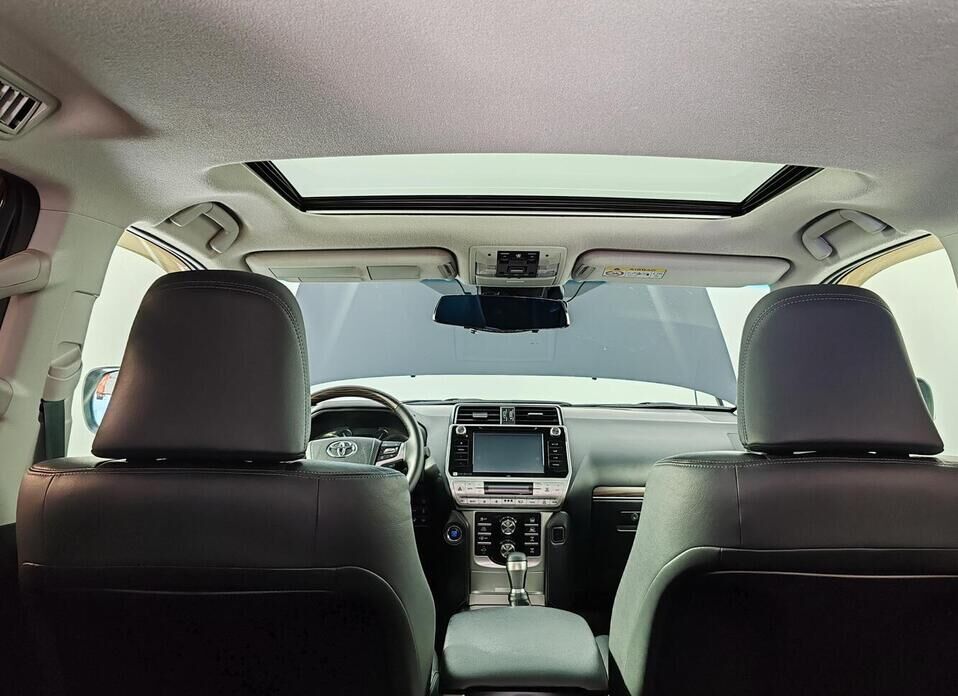 Toyota Land Cruiser Prado 2.8d AT (177 л.с.) 4WD