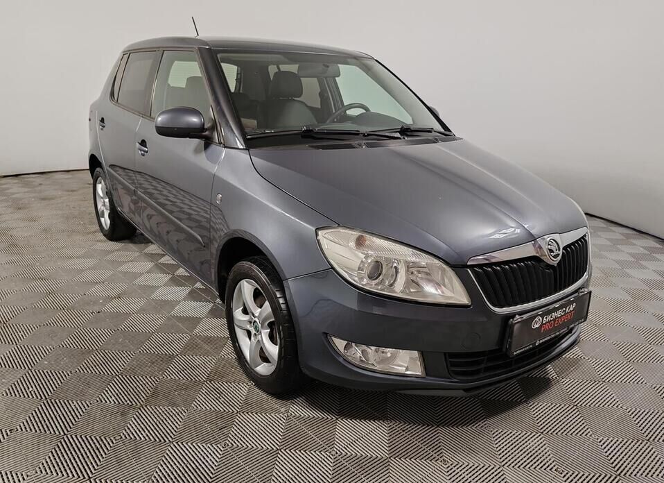 Skoda Fabia, II Рестайлинг 1.6 AT (105 л.с.)
