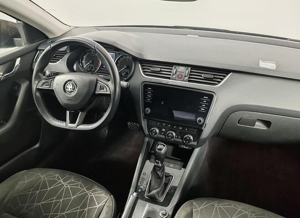 Skoda Octavia, III (A7) Рестайлинг 1.4 AMT (150 л.с.)