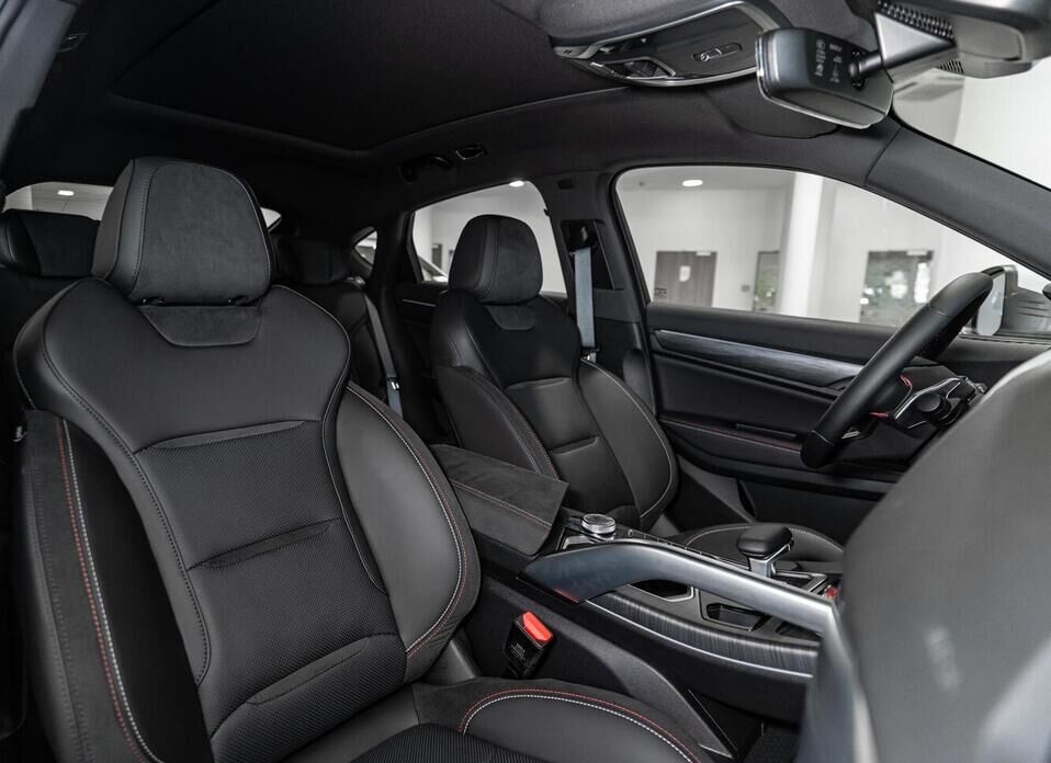 Knewstar 001 2.0 AT (238 л.с.) 4WD