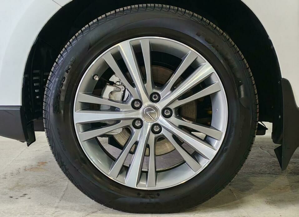 Lexus RX 270 2.7 AT (188 л.с.)