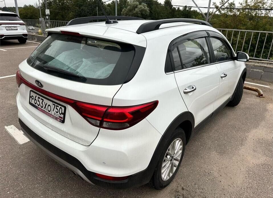 Kia Rio X-Line 1.6 AT (123 л.с.)