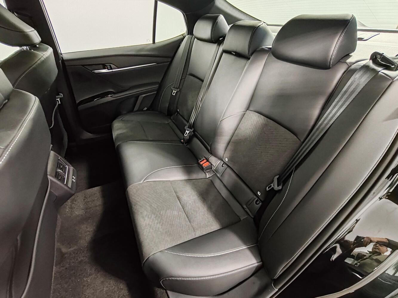 Toyota Camry, IX (XV80) China Market 2.0 CVT (173 л.с.)