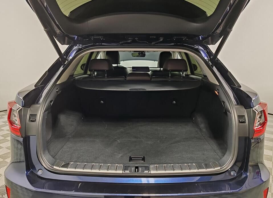 Lexus RX, IV 200t 2.0 AT (238 л.с.) 4WD